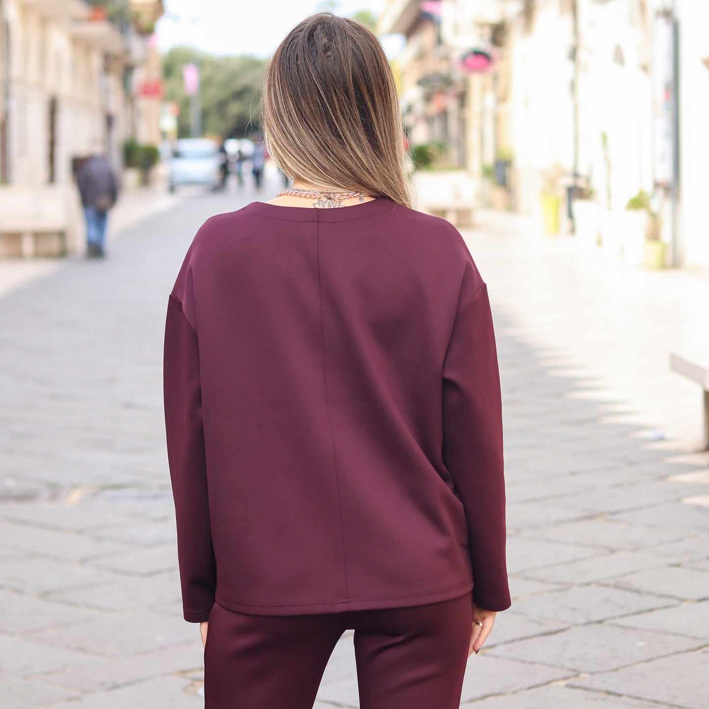 felpa da  donna con scollo a v Gaudì bordeaux