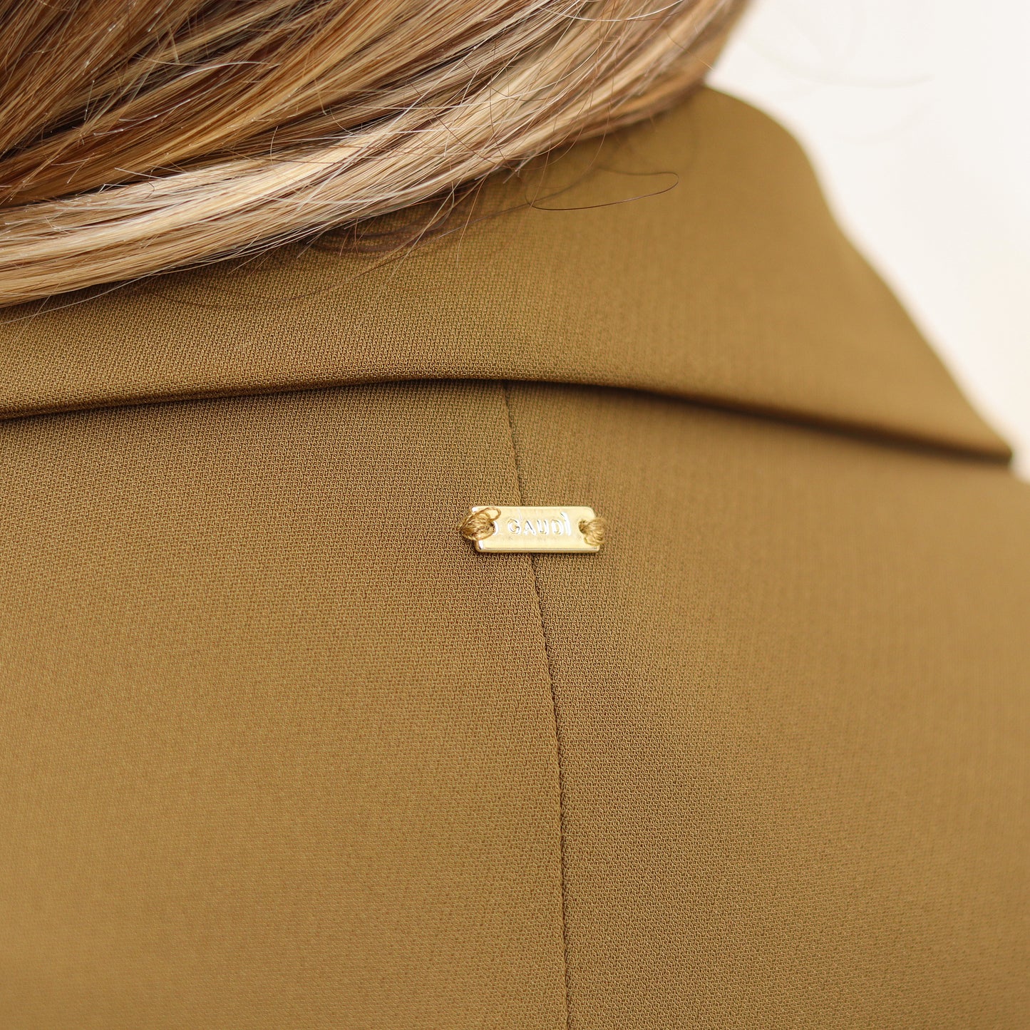 blazer da donna in twill Gaudì