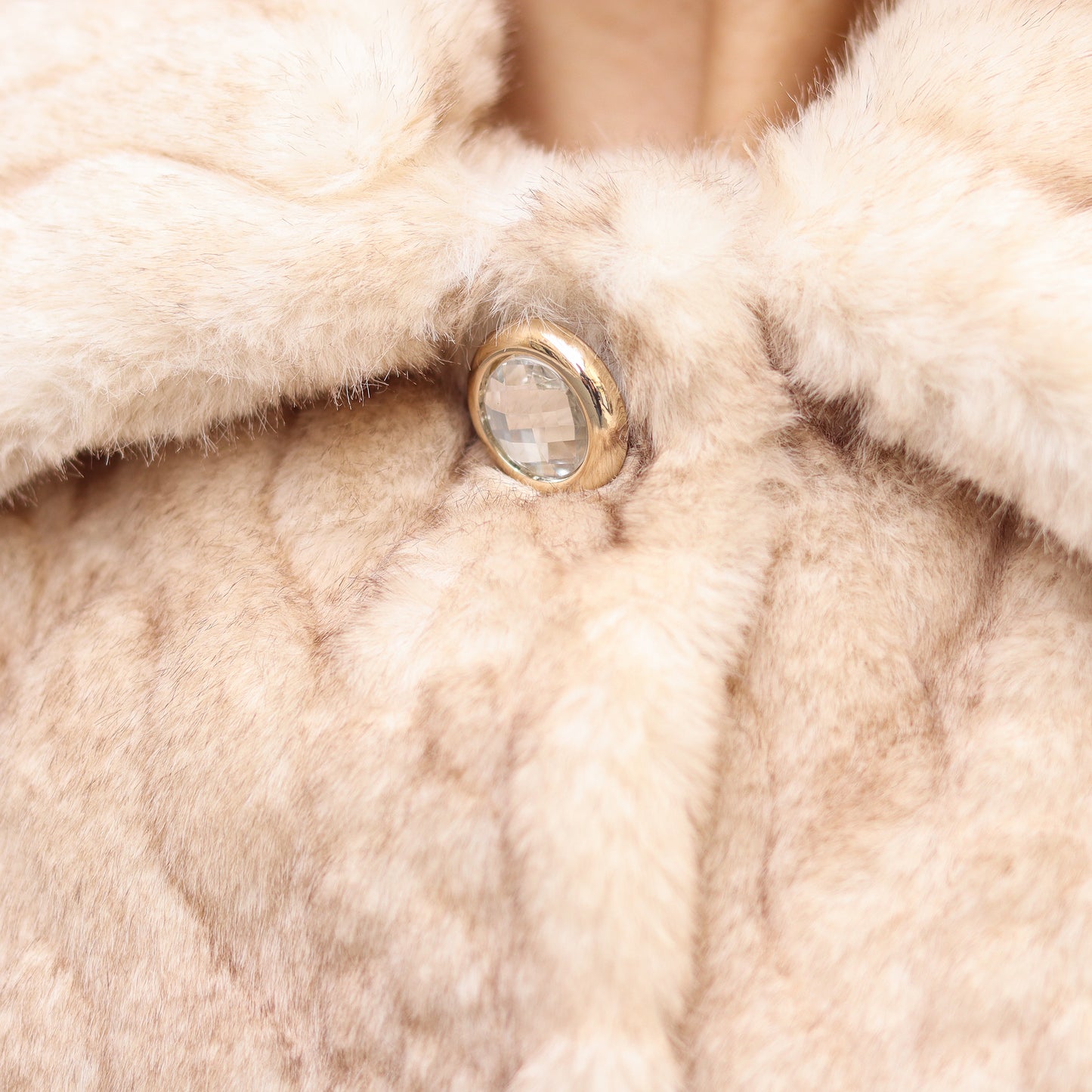 pelliccia Gaudi beige