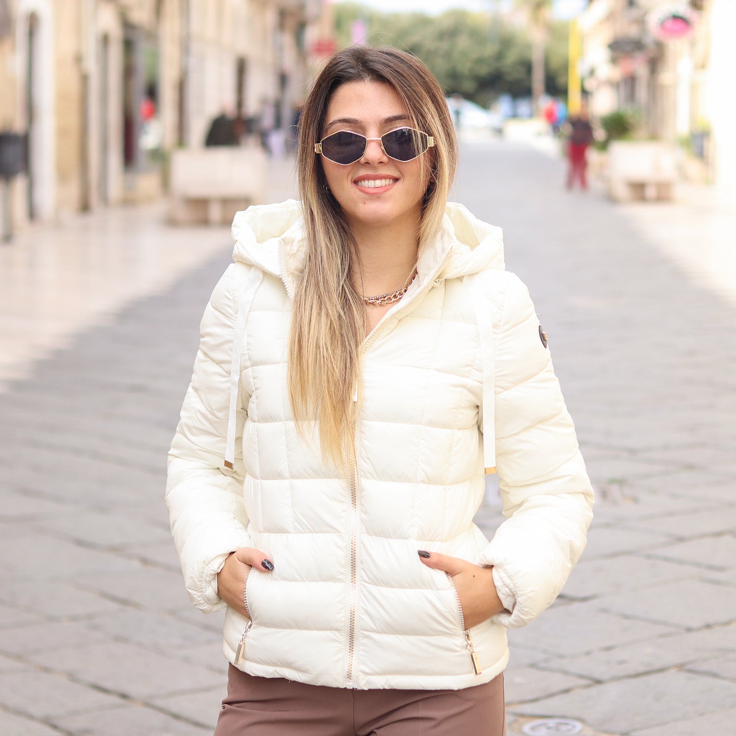 piumino Gaudì Bianco