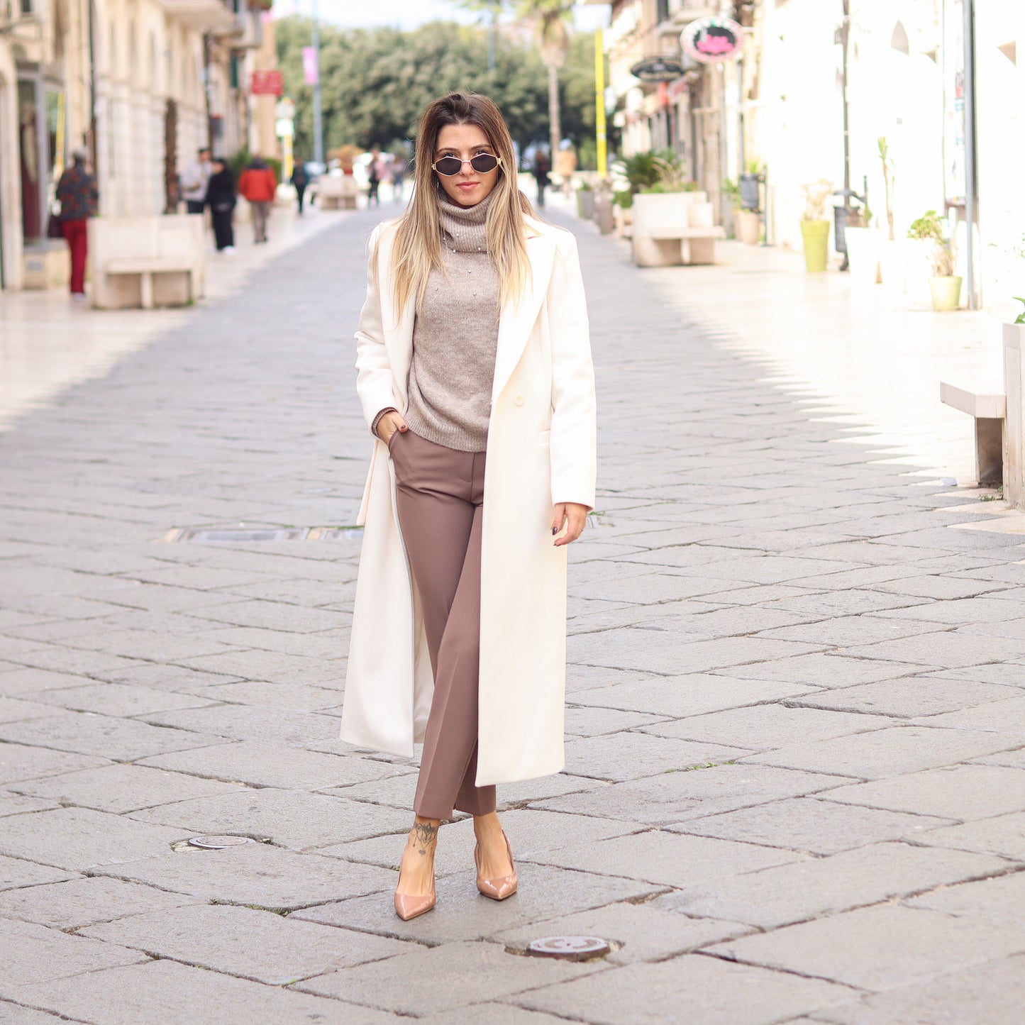 cappotto con cintura logata Gaudì bianco