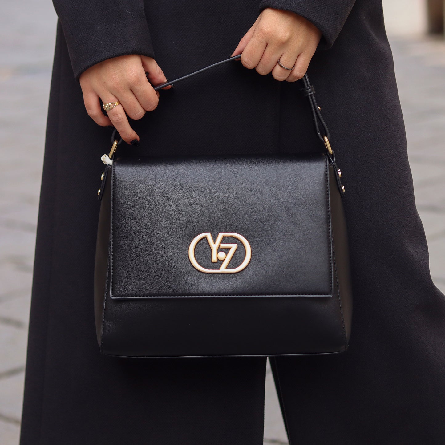 borsa a mano Yes Zee Nera