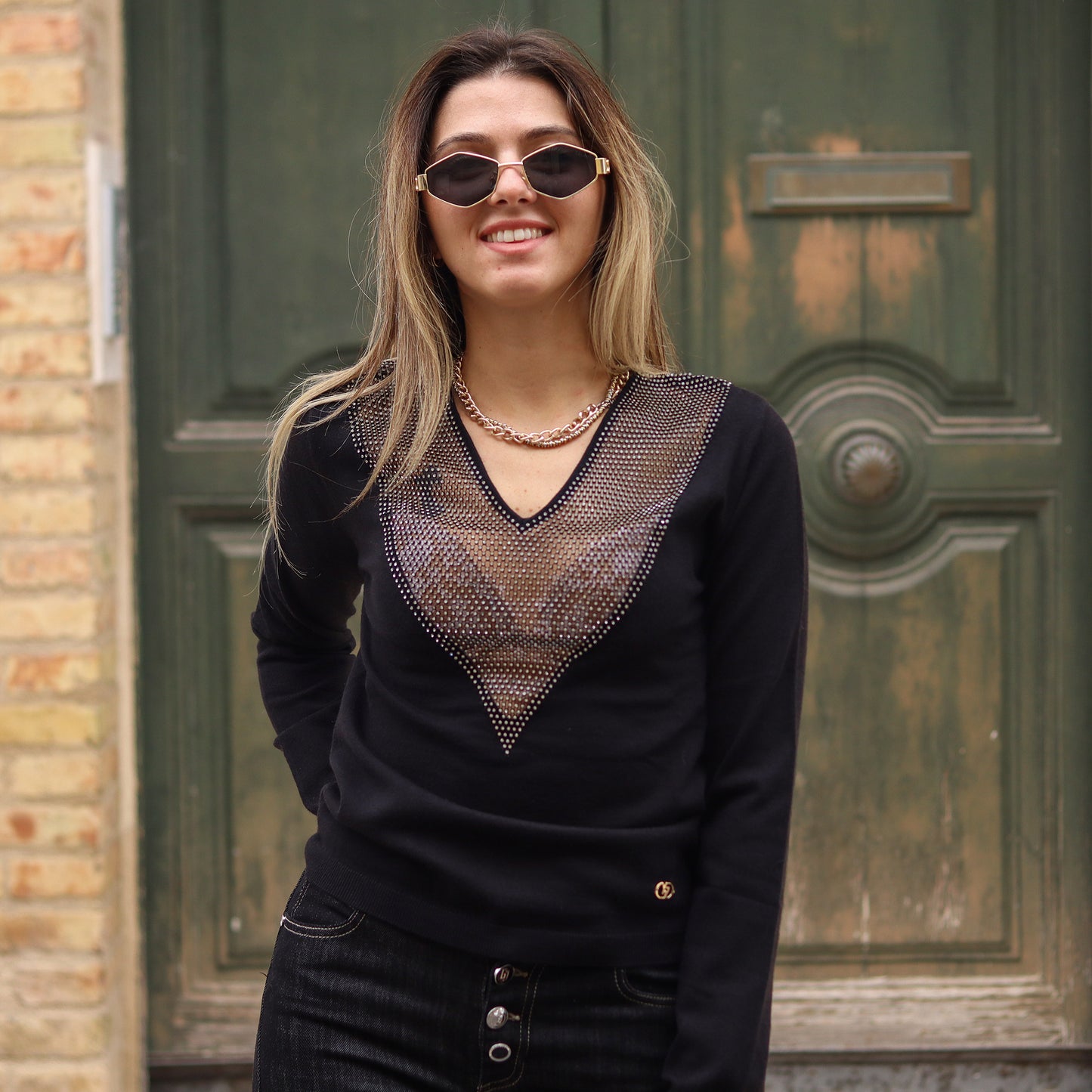 pullover con scollo a v in strassYes Zee